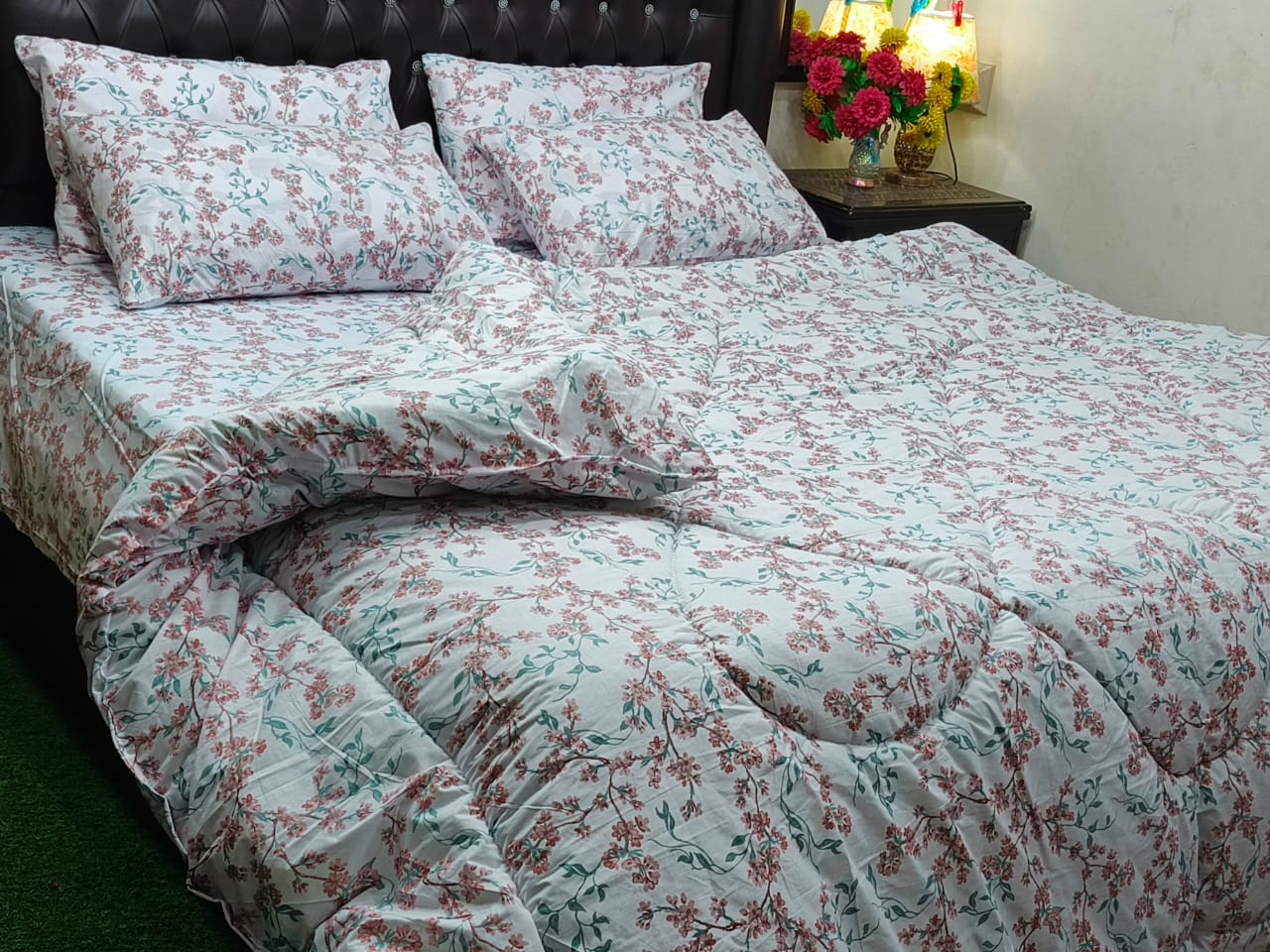 (Spring Cherry Blossom)Premium 6-Piece Vickey Razai (Comforter) Set - 100% Pure Cotton Peach Floral Double Bedding with 4 Pillow Covers.