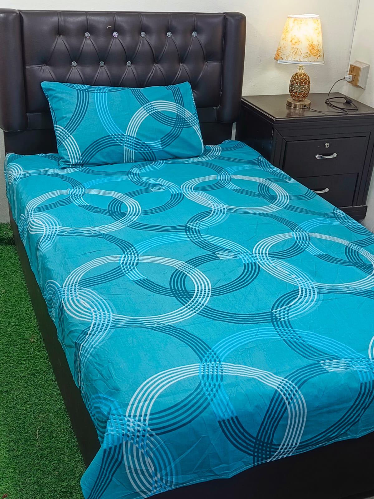 (Aqua Interlock Rings)2 piece set of signal bedsheet in 100% pure cotton